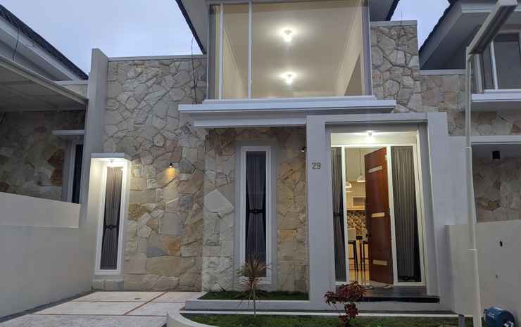 Бату: Villa Griya Pesona 29 by VHB group