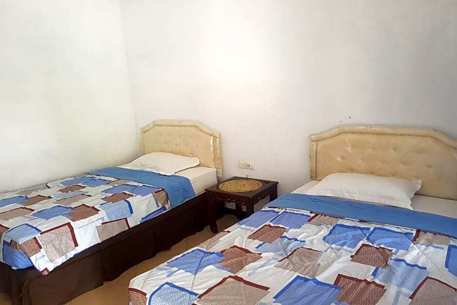 Боджонегоро: OYO 2671 Wisma Djaja Syariah