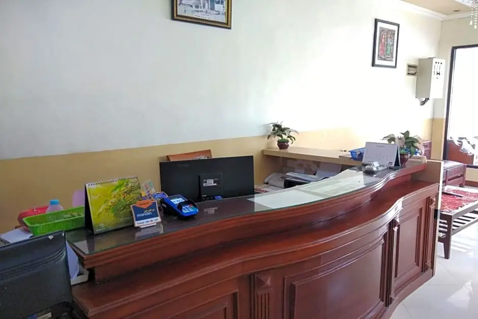 Боджонегоро: OYO 2671 Wisma Djaja Syariah