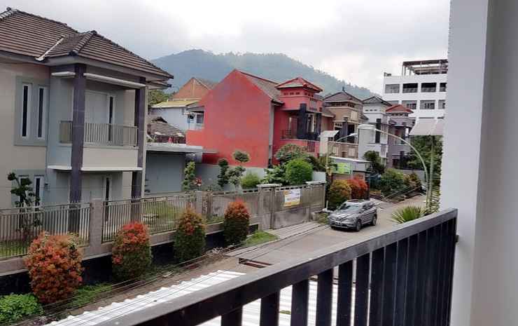 Бату: Asha Villa Batu 3BR near Museum Angkut at Kusuma Estate Kav 12