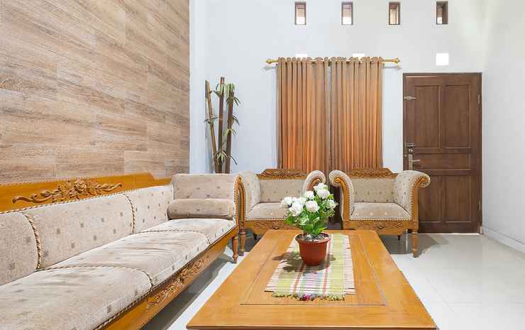 Бангунтапан: OYO 2995 Oemah Sorowajan Residence