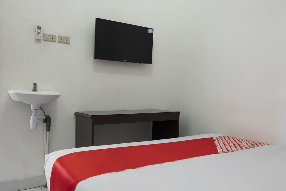 Бандар-Лампунг: OYO 2595 Lumungga Residence Syariah