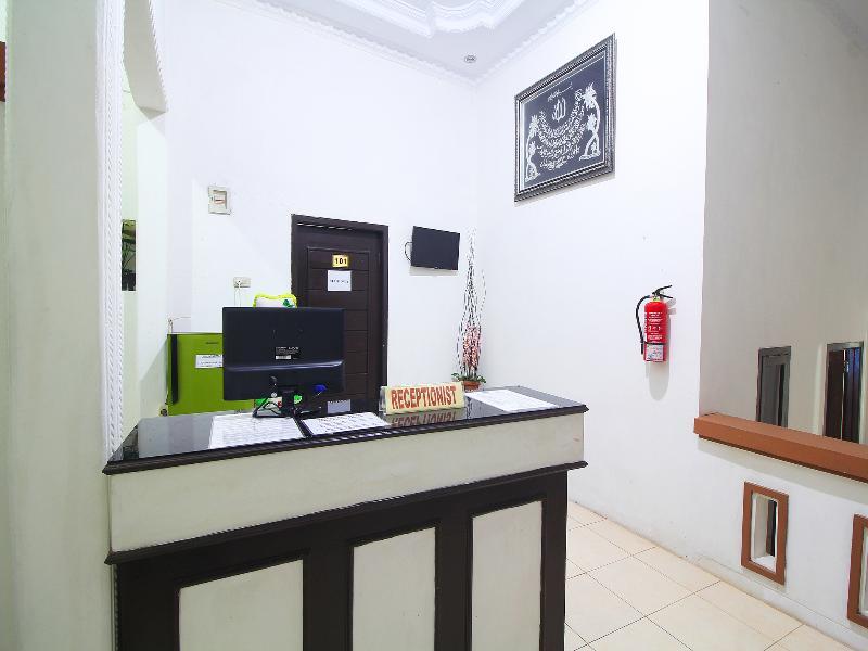 Бандар-Лампунг: OYO 2595 Lumungga Residence Syariah