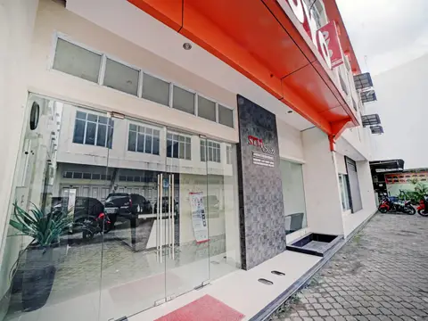 OYO 3051 Stm Suite Near Amplas Bus Terminal — фото 1