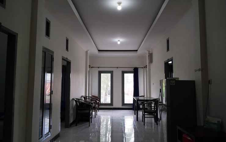 Макассар: SUPER OYO 3323 Icha Homestay