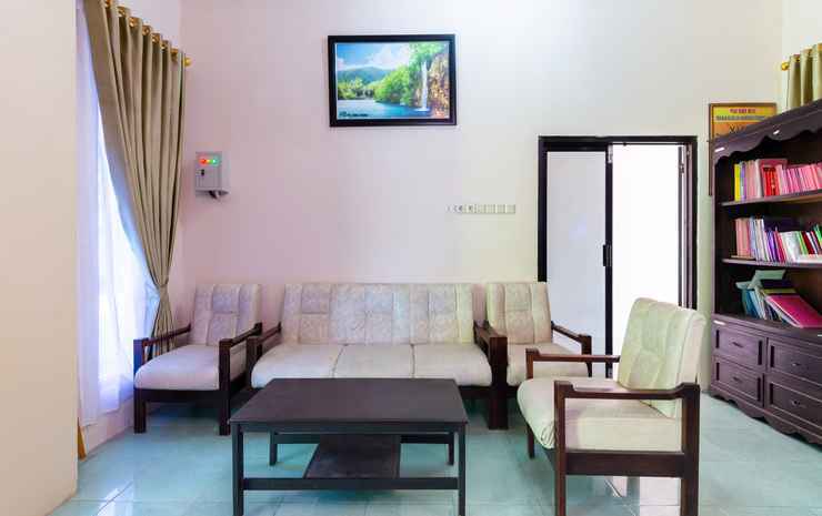 Боджонегоро: OYO 3452 Esemka Hotel And Resto