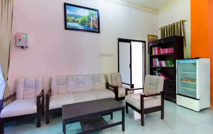 Боджонегоро: OYO 3452 Esemka Hotel And Resto
