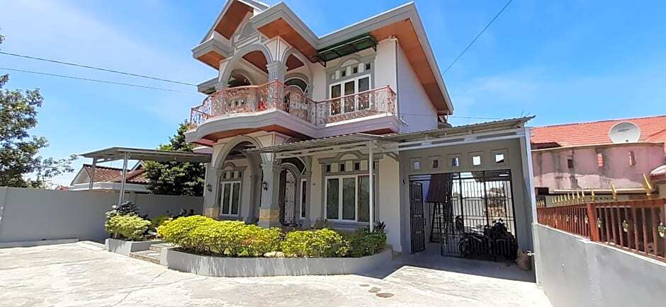 Паданг: OYO 3407 Yasmin Residence Syariah