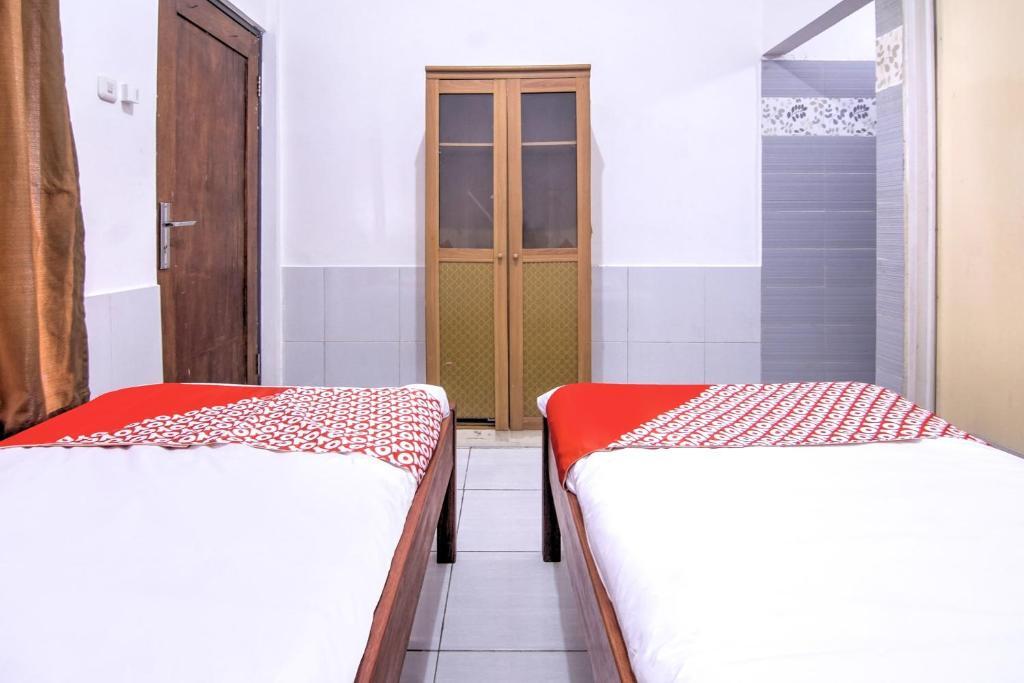 Читарингул: OYO 3317 Maju Jaya Homestay Syariah