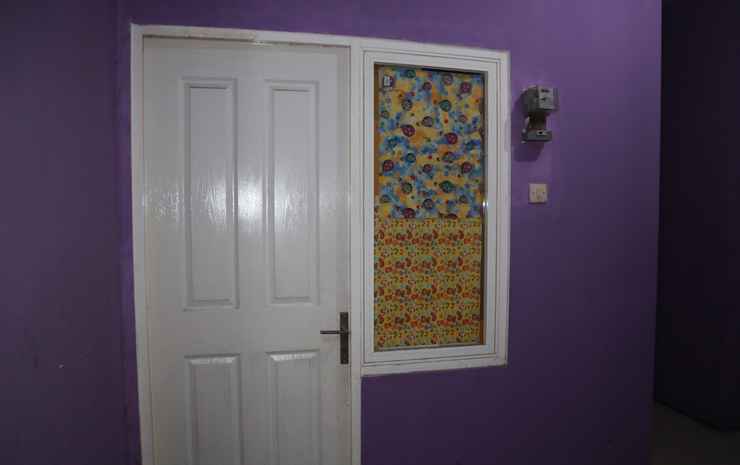 Сурабая: OYO 3391 Ungu's Residence Near RSU Royal Surabaya Kota Surabaya