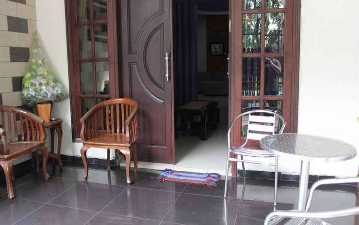 Сурабая: OYO 3446 Taman Asri Residence