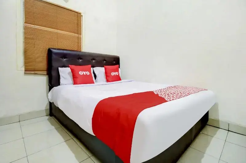 Палембанг: OYO 3606 Kost Kartini Syariah