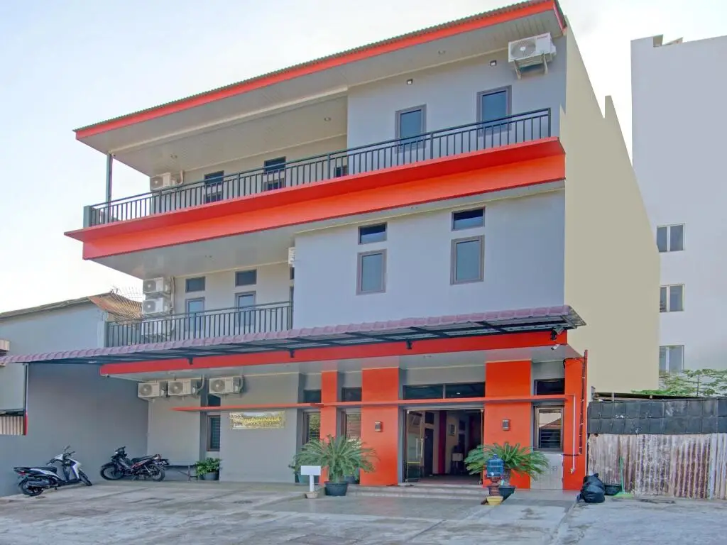 Паданг: OYO 3606 Cendrawasih Resident