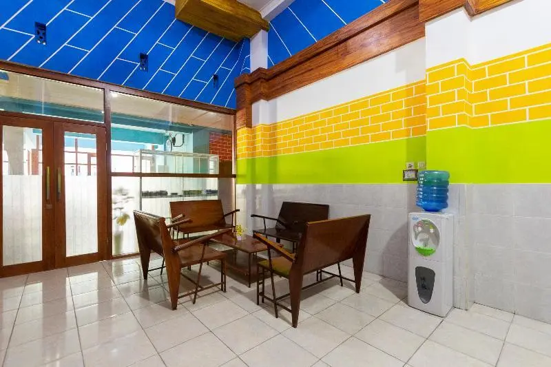 Маланг: OYO 3720 Homestay Gayatri Janti