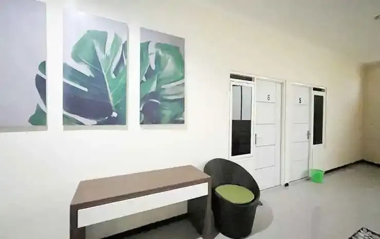 Бату: RedDoorz Syariah Nanna Homestay Near Dino Park