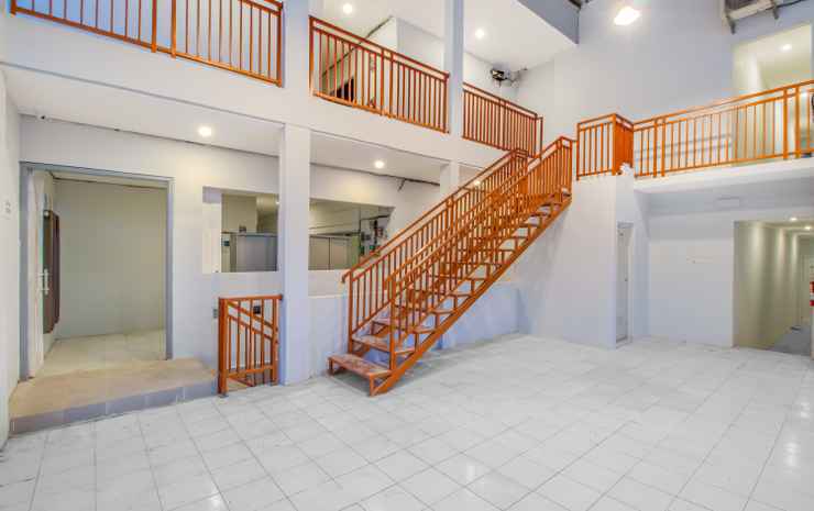 Депок: Urban 24 Syariah Depok