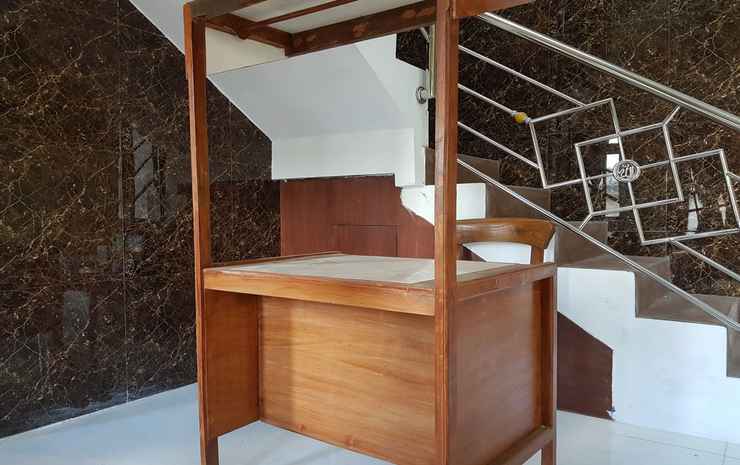 Суракарта: Oyo 3347 Latansa Luxury Syariah
