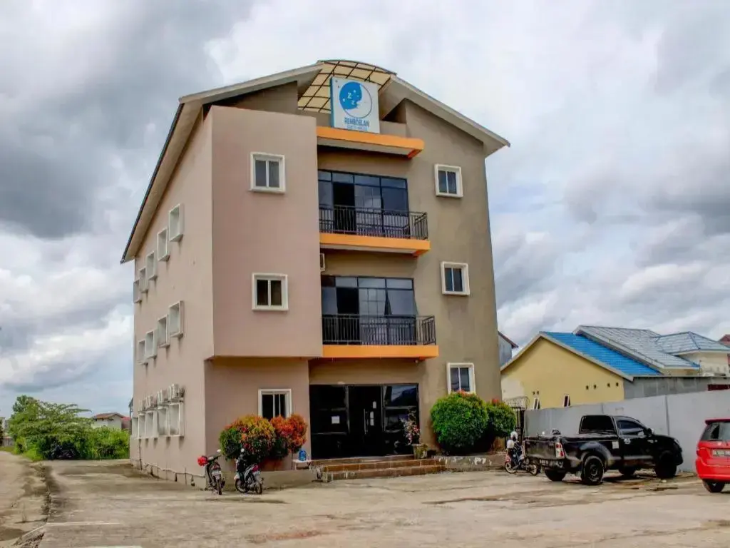 Банджармасин: OYO 90162 Remboelan Guest House