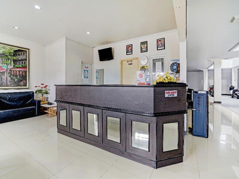 Сореанг: OYO 90324 Si Jalak Guest House