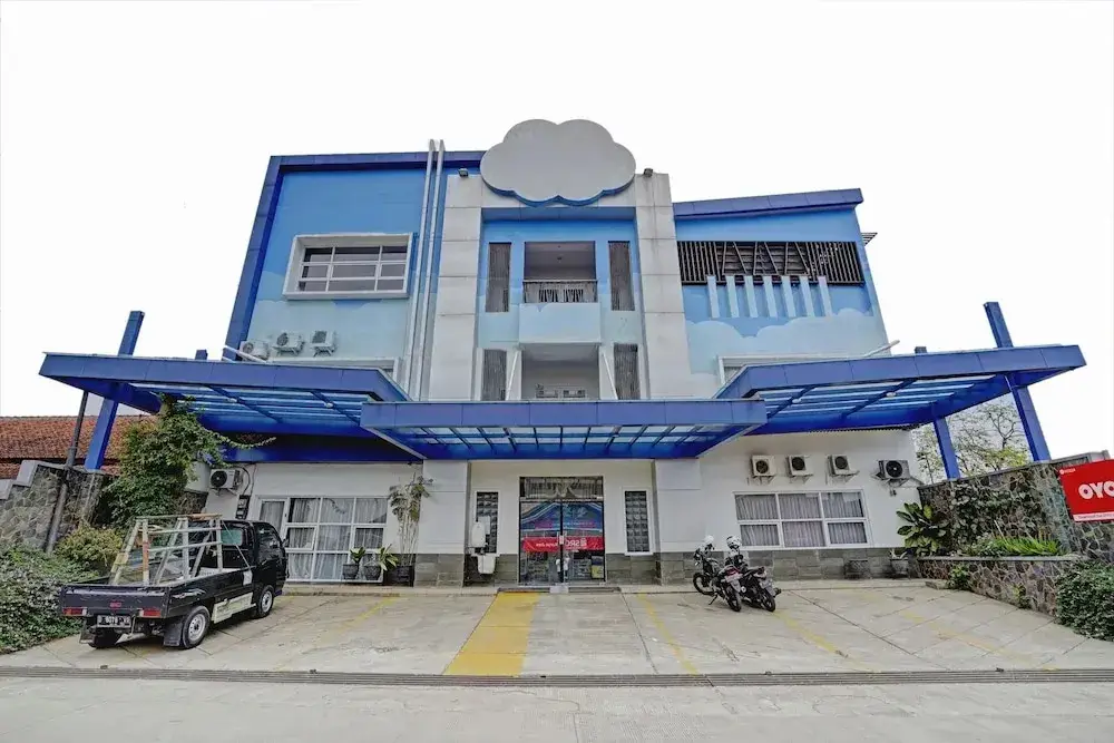 Сореанг: OYO 90324 Si Jalak Guest House