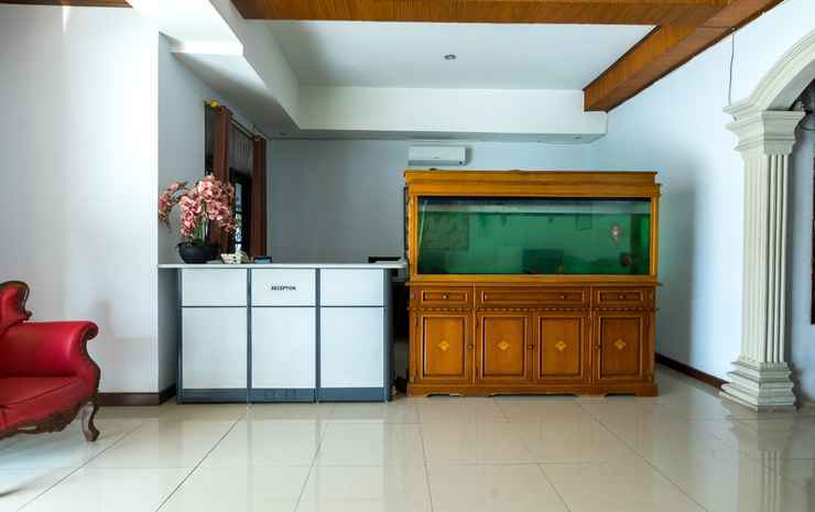 Джокьякарта: Oyo 3393 Kotabaru Inn