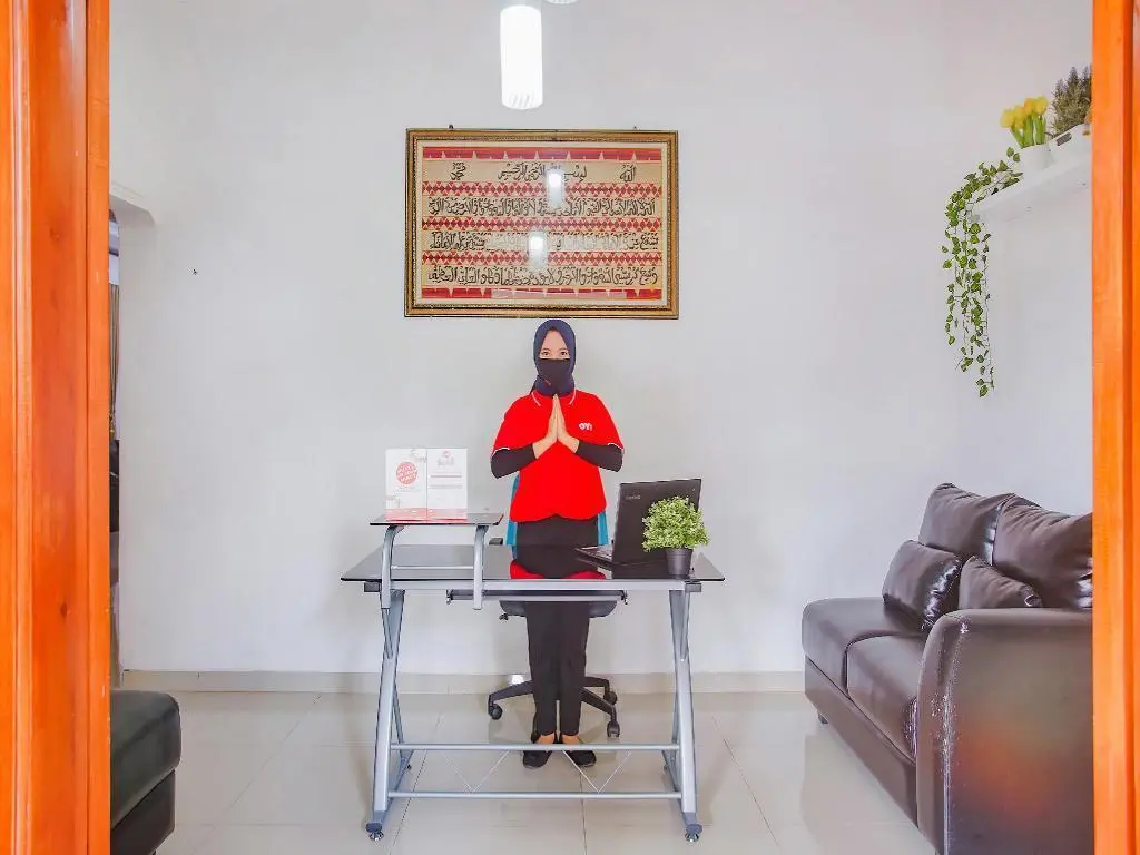 Бандар-Лампунг: Super OYO 3839 Wisma Bambu Syariah