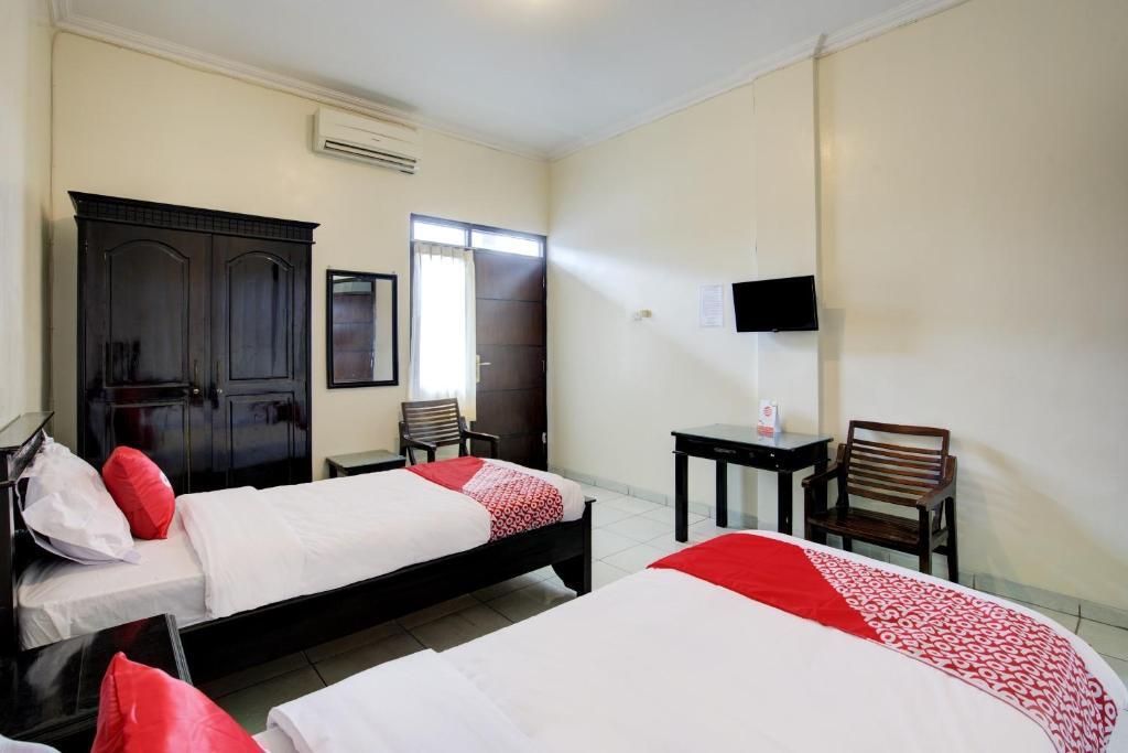 Сидоарджо: OYO 3862 Syariah Hotel Pandan Wangi