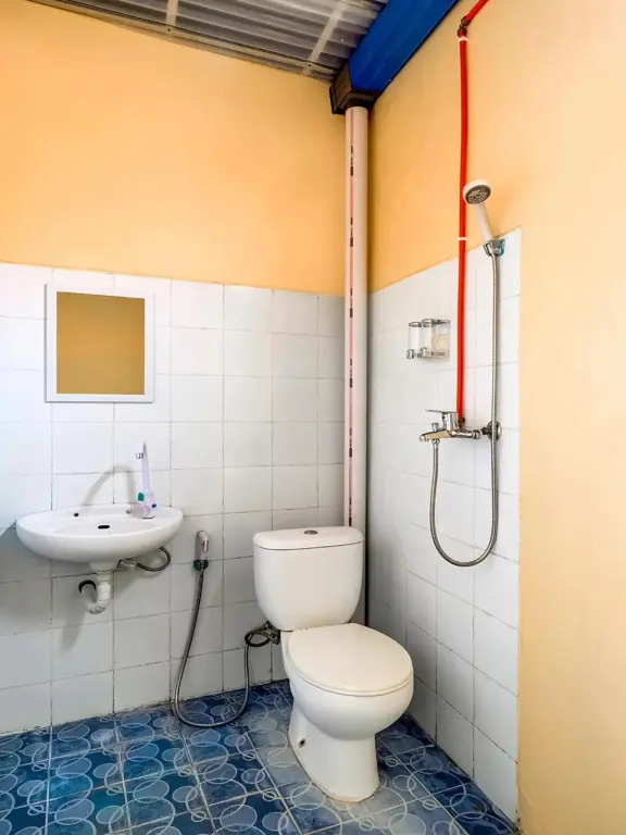 Депок: Super OYO 3878 Graha Hsc Syariah