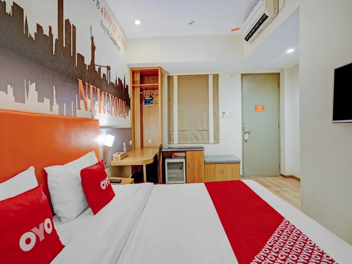 Сурабая: Super OYO Capital O 3905 Graha 100 Guest House Syariah