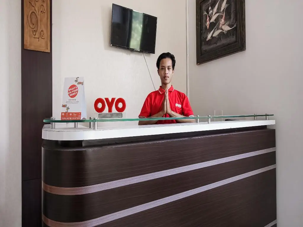 Депок: OYO 3935 Artha Ambarukmo Exclusive