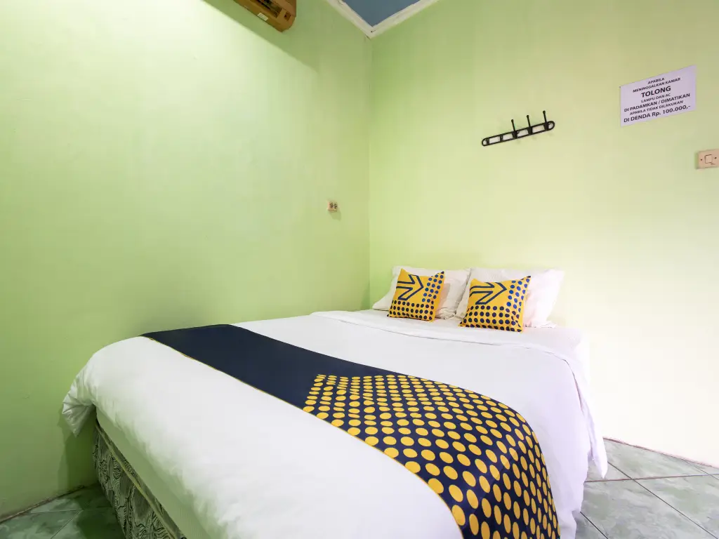 Бекаси: SPOT ON 3961 Fico's Residence Syariah