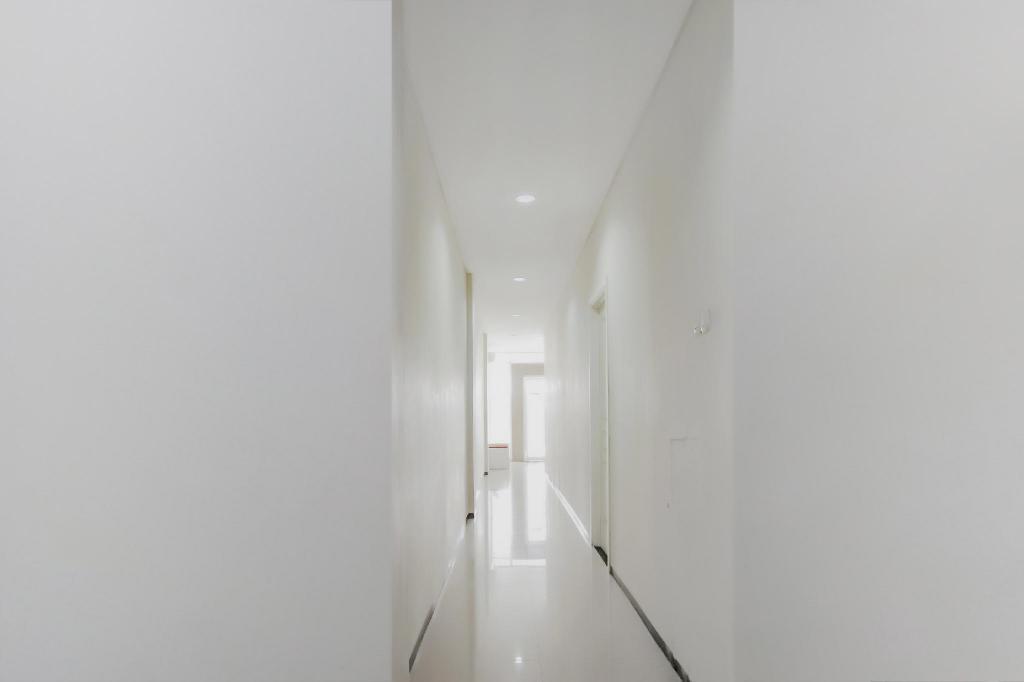 Маланг: OYO 4004 Vivo Rooms