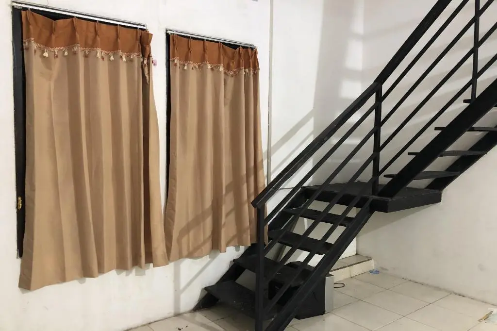 Сурабая: OYO 3966 Jemur Residence Syariah