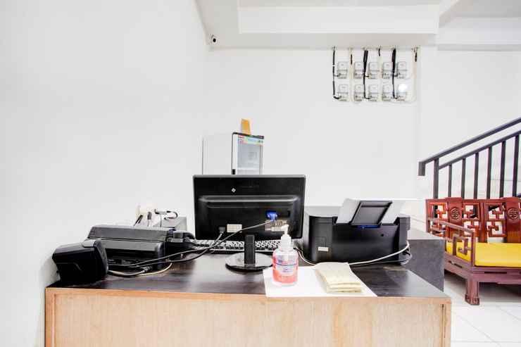 Депок: SPOT ON 3928 Terrace House Syariah