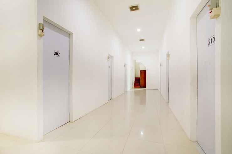 Депок: SPOT ON 3928 Terrace House Syariah