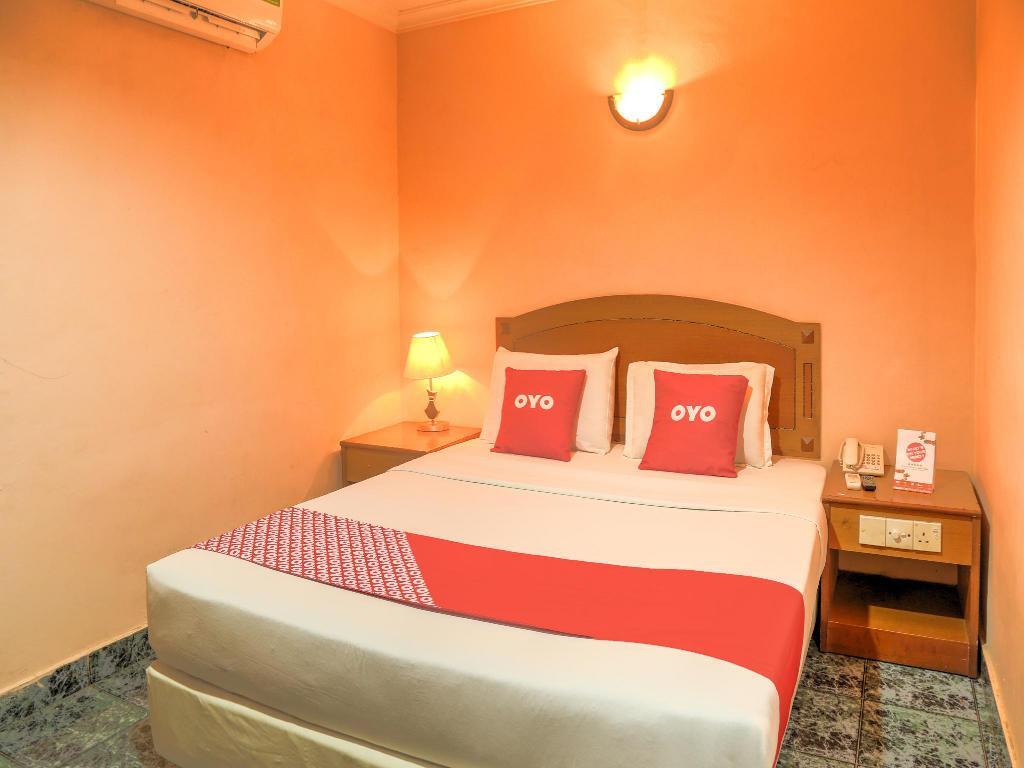 Батам: OYO 90005 Sydney Hotel