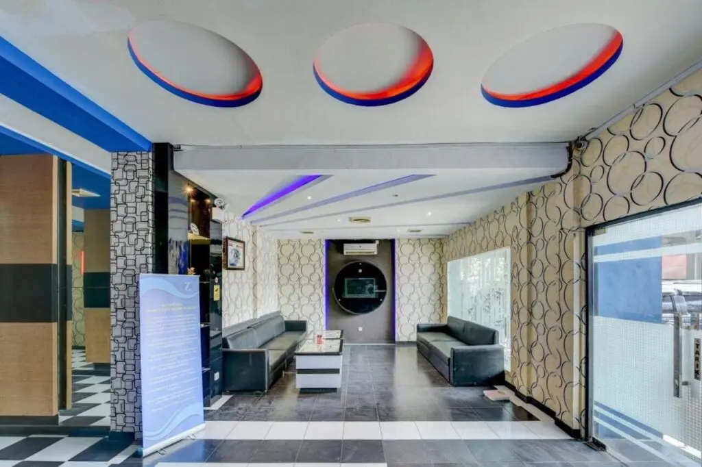 Паданг: Super OYO 4010 Zaara Guest House Syariah