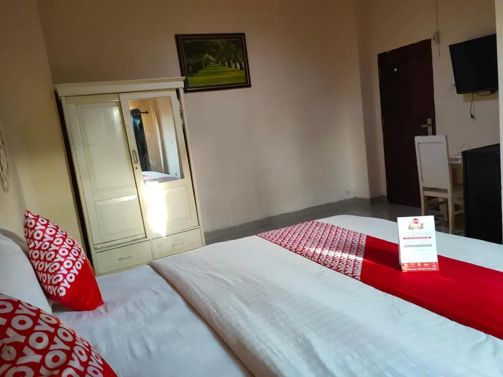 Макассар: OYO 90019 Nana Guest House