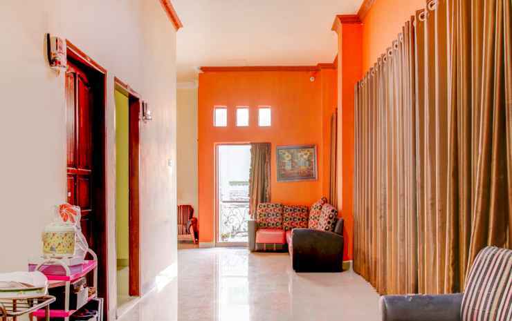 Макассар: OYO 90019 Nana Guest House