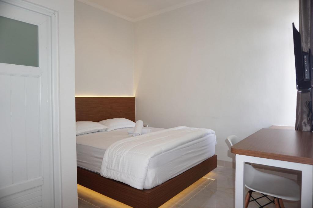 Депок: OYO 90023 Damar Kusumo Guest House