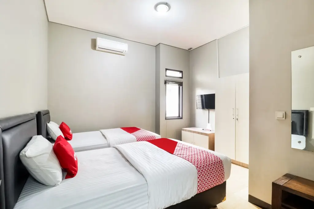 Паромпонг: OYO 90026 Guest House Teras Waruga Syariah
