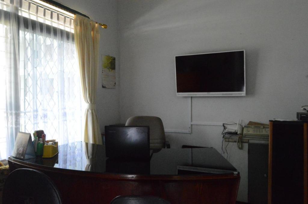 Караванг: OYO Capital O 90081 Pondok Sabaraya 2 Syariah