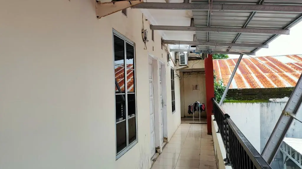 Макассар: OYO 90090 Adhyaksa Syariah Guest House