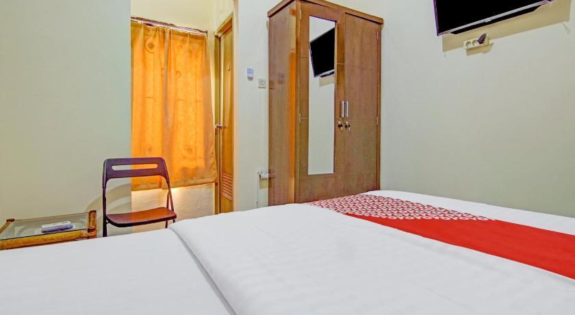 Джакарта: OYO 90074 Barkah 46