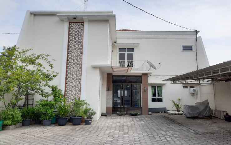 Суракарта: OYO 90101 Griya Palem