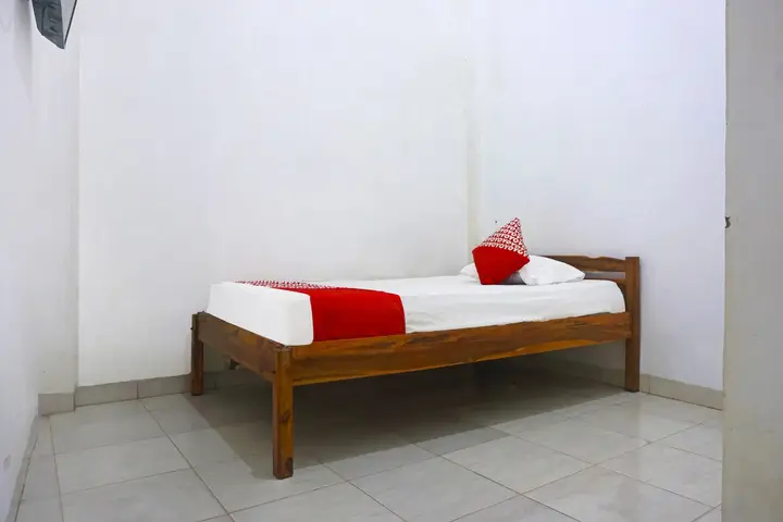 Макассар: OYO 90111 Almeerah Homestay Syariah Near RS Hermina