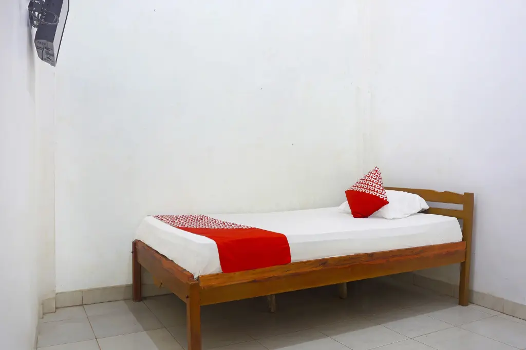 Макассар: OYO 90111 Almeerah Homestay Syariah Near RS Hermina