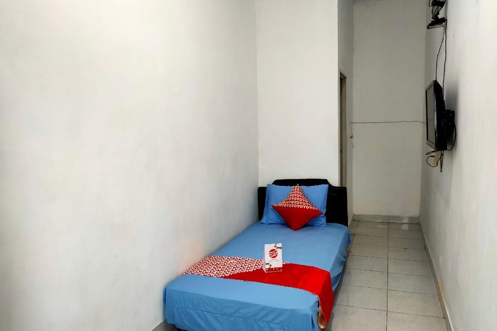 Макассар: OYO 90117 Anugrah Homestay
