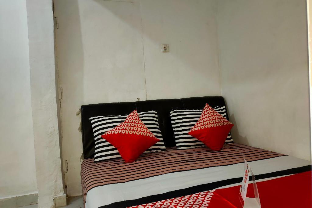 Макассар: OYO 90117 Anugrah Homestay