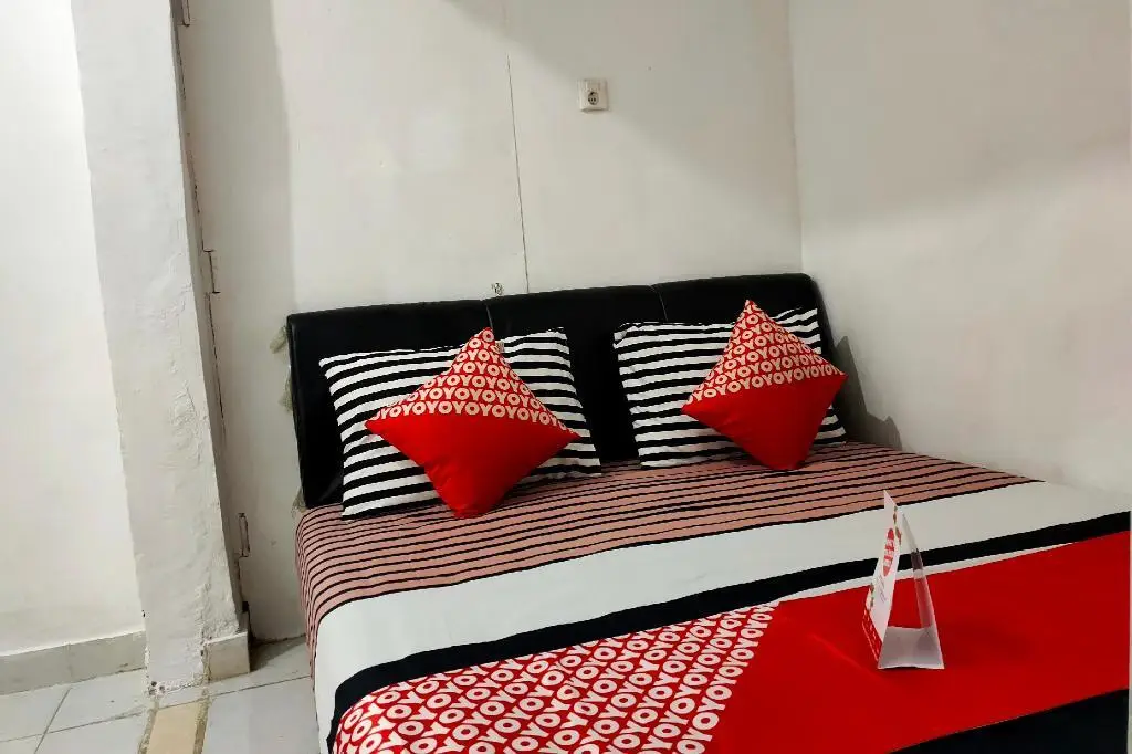 Макассар: OYO 90117 Anugrah Homestay